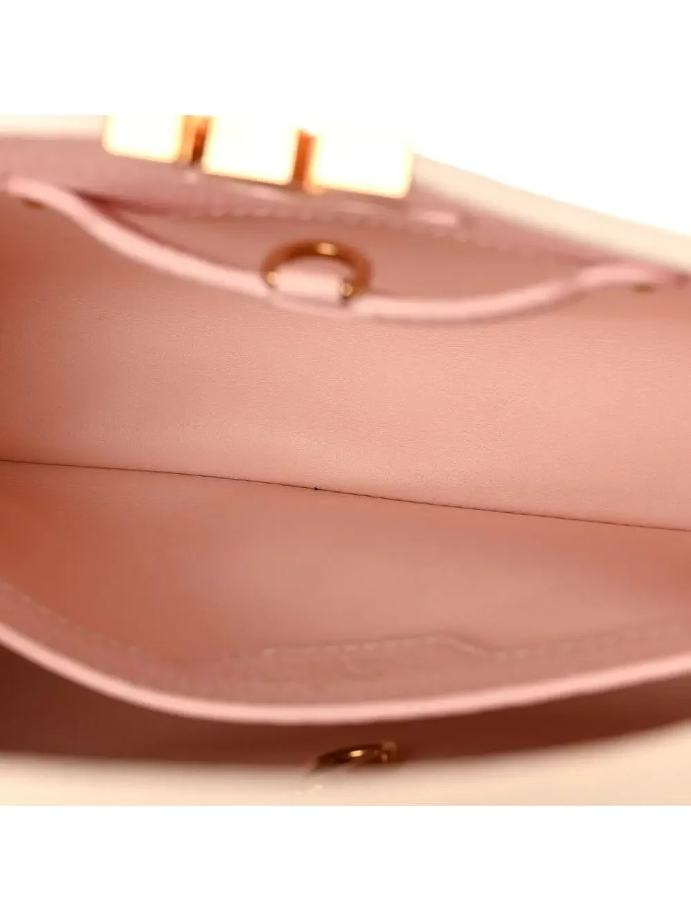 Louis Vuitton Taurillon Capucines Bb #270829L39B